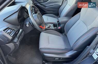 Внедорожник / Кроссовер Subaru Forester 2023 в 