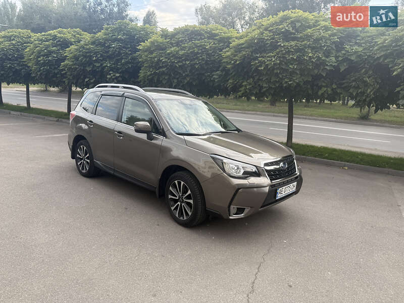 Внедорожник / Кроссовер Subaru Forester 2016 в Днепре