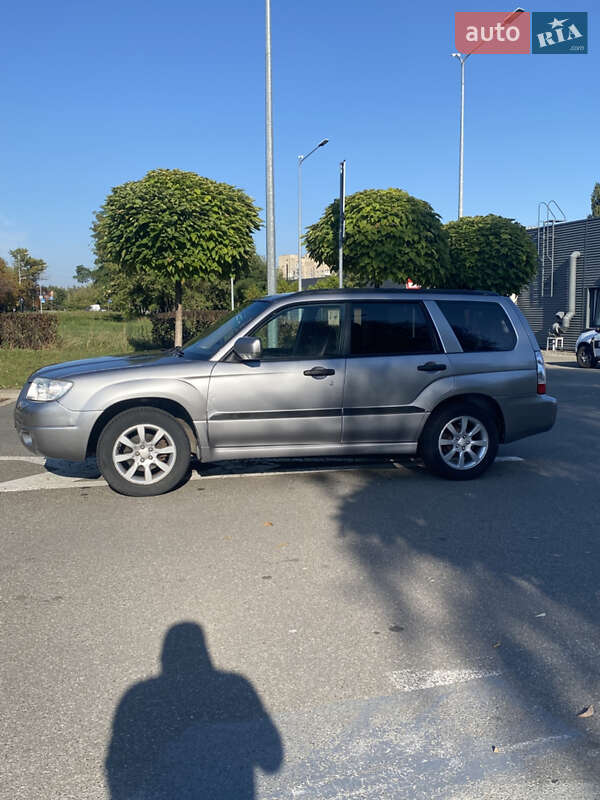Внедорожник / Кроссовер Subaru Forester 2007 в Киеве