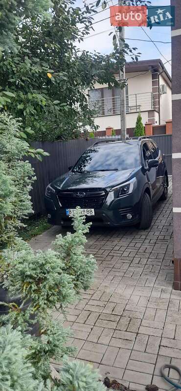 Внедорожник / Кроссовер Subaru Forester 2023 в Полтаве