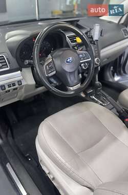 Внедорожник / Кроссовер Subaru Forester 2016 в 