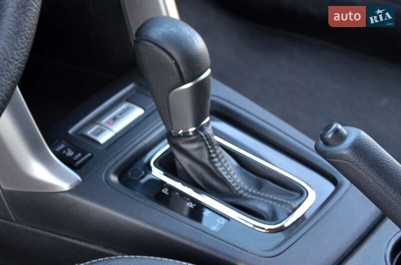 Внедорожник / Кроссовер Subaru Forester 2014 в Киеве