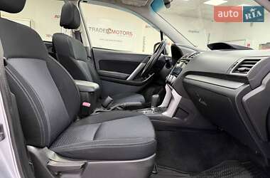 Внедорожник / Кроссовер Subaru Forester 2016 в 