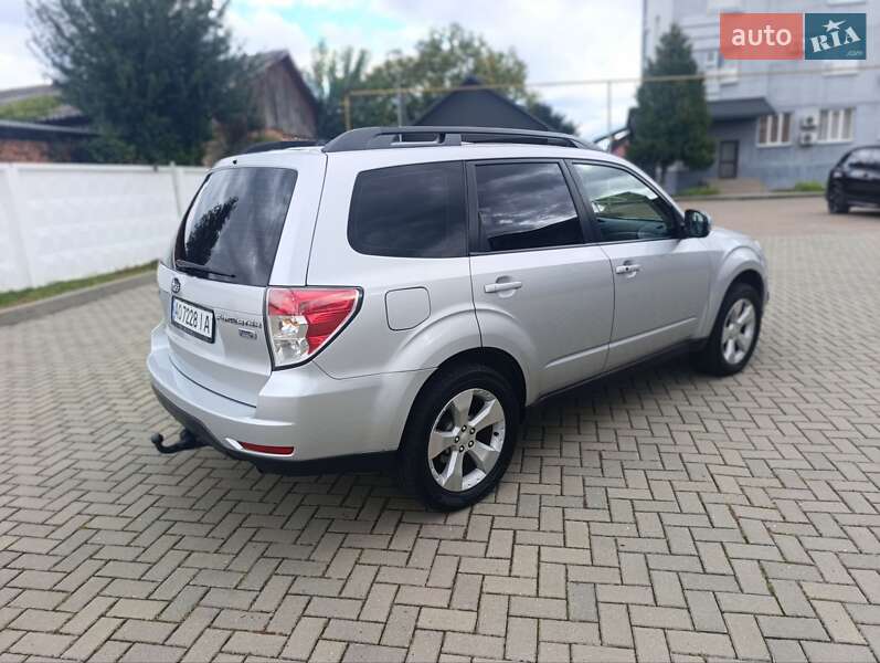Внедорожник / Кроссовер Subaru Forester 2011 в Мукачево
