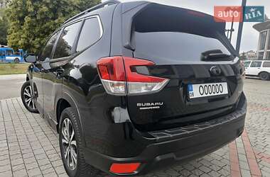 Внедорожник / Кроссовер Subaru Forester 2020 в 