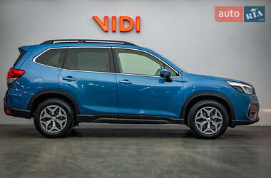 Внедорожник / Кроссовер Subaru Forester 2019 в 