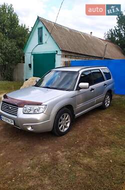 Внедорожник / Кроссовер Subaru Forester 2006 в 
