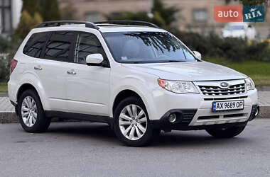 Позашляховик / Кросовер Subaru Forester 2012 в Харкові