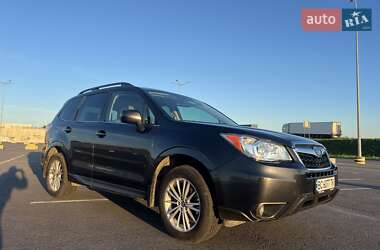 Внедорожник / Кроссовер Subaru Forester 2015 в 