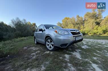 Внедорожник / Кроссовер Subaru Forester 2014 в 