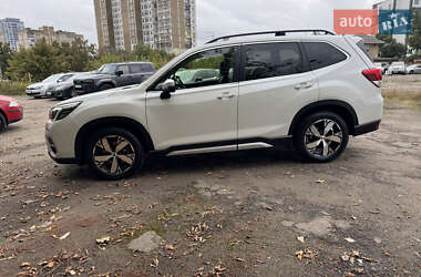Внедорожник / Кроссовер Subaru Forester 2019 в 