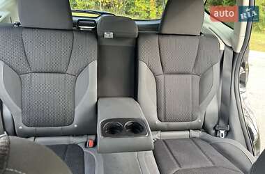 Внедорожник / Кроссовер Subaru Forester 2023 в 