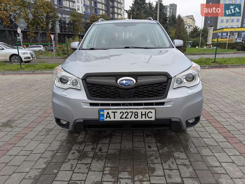 Внедорожник / Кроссовер Subaru Forester 2014 в Ивано-Франковске
