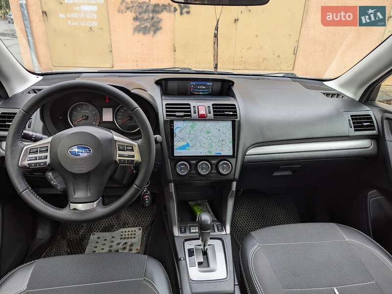 Внедорожник / Кроссовер Subaru Forester 2014 в Ивано-Франковске