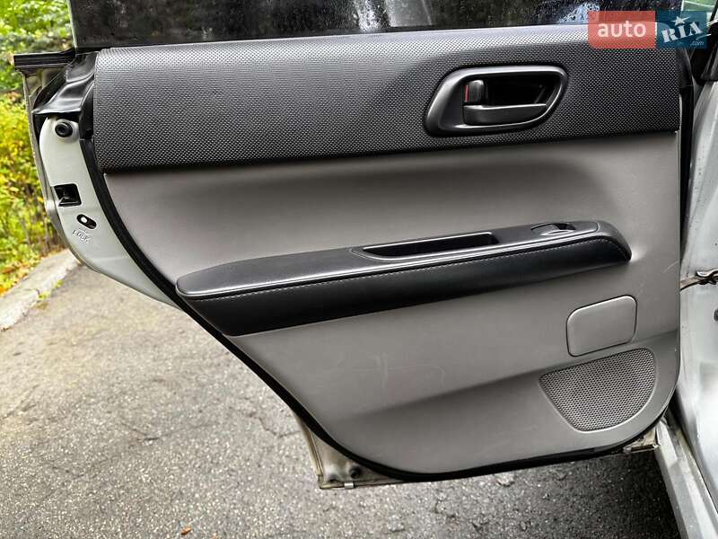 Позашляховик / Кросовер Subaru Forester 2006 в Києві