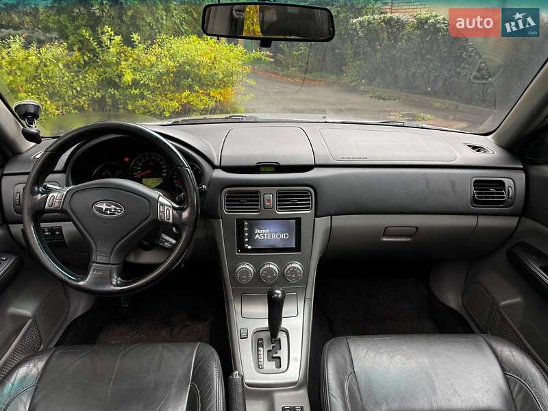 Позашляховик / Кросовер Subaru Forester 2006 в Києві