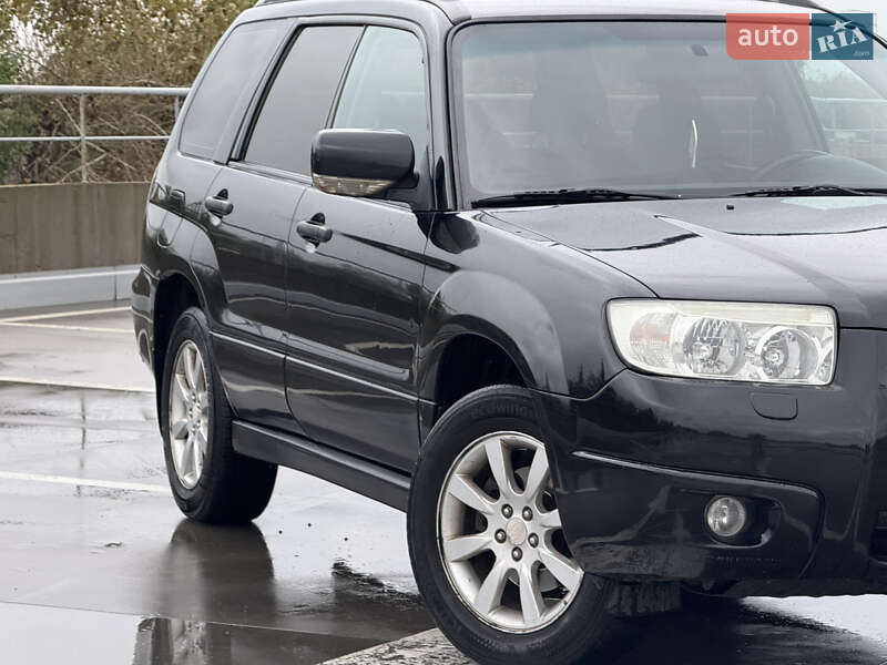 Внедорожник / Кроссовер Subaru Forester 2005 в Киеве
