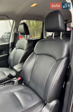 Внедорожник / Кроссовер Subaru Forester 2013 в 