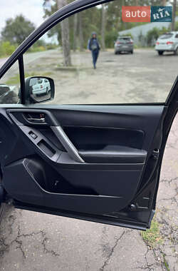 Внедорожник / Кроссовер Subaru Forester 2013 в 