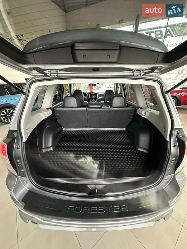 Внедорожник / Кроссовер Subaru Forester 2011 в Одессе