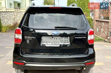 Внедорожник / Кроссовер Subaru Forester 2014 в 