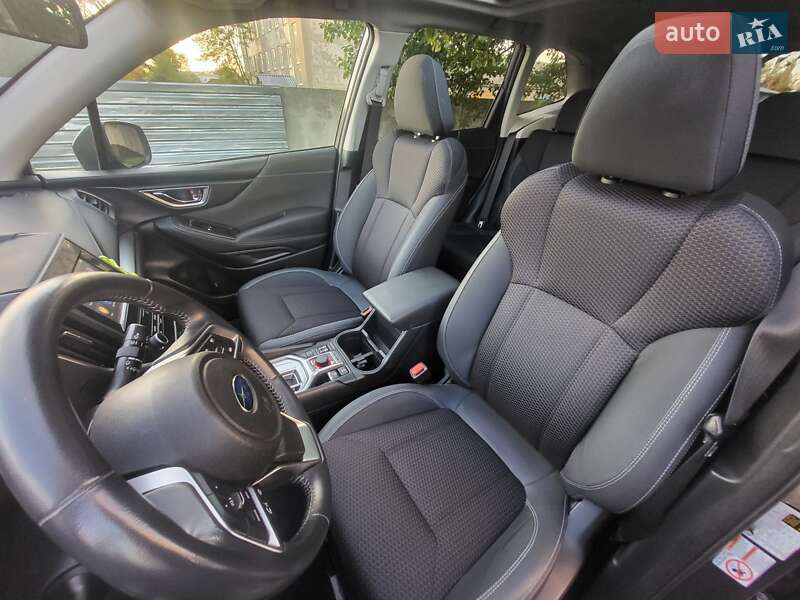 Внедорожник / Кроссовер Subaru Forester 2019 в Харькове