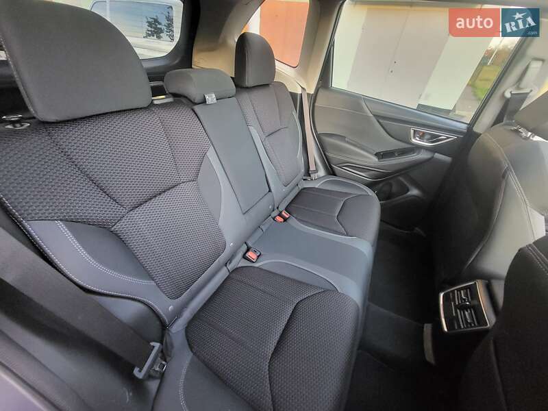 Внедорожник / Кроссовер Subaru Forester 2019 в Харькове