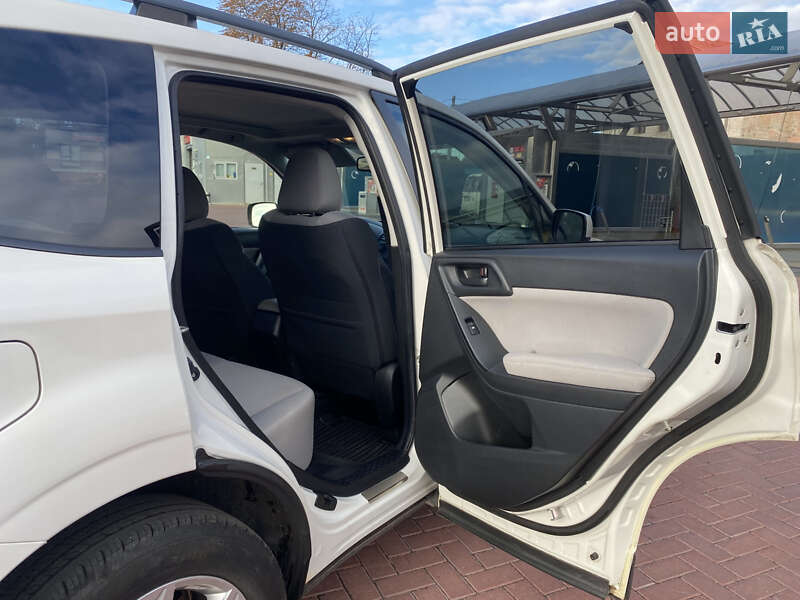 Внедорожник / Кроссовер Subaru Forester 2013 в Ровно фото 13 Внедорожник / Кроссовер Subaru Forester 2013 в Ровно