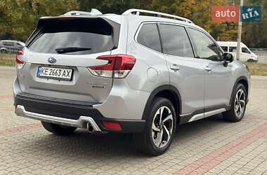 Внедорожник / Кроссовер Subaru Forester 2023 в 