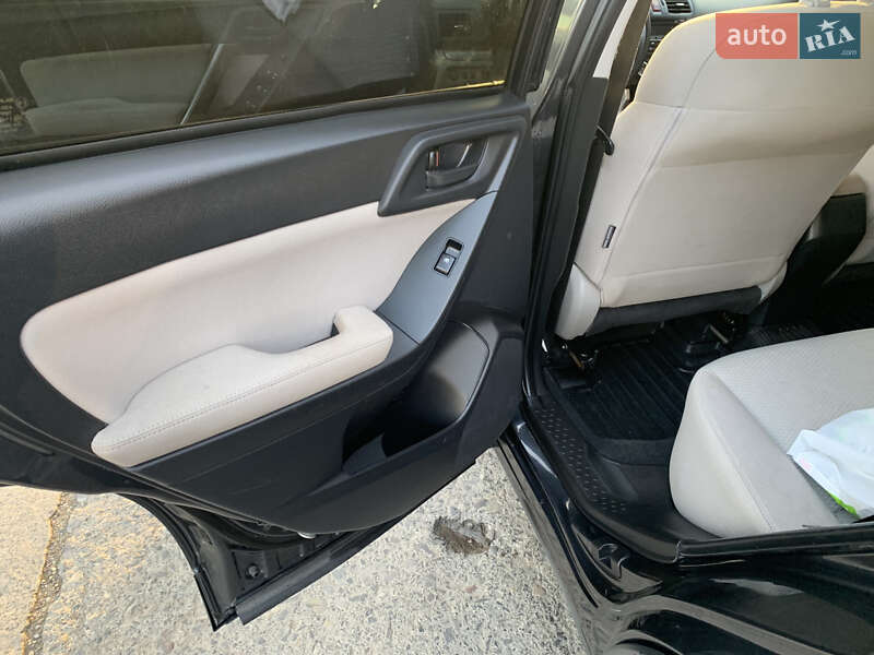 Внедорожник / Кроссовер Subaru Forester 2015 в Дрогобыче фото 13 Внедорожник / Кроссовер Subaru Forester 2015 в Дрогобыче