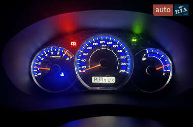 Внедорожник / Кроссовер Subaru Forester 2008 в 