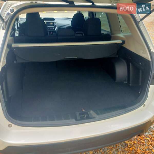 Позашляховик / Кросовер Subaru Forester 2018 в Києві