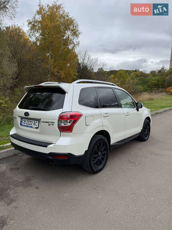 Позашляховик / Кросовер Subaru Forester 2013 в Києві