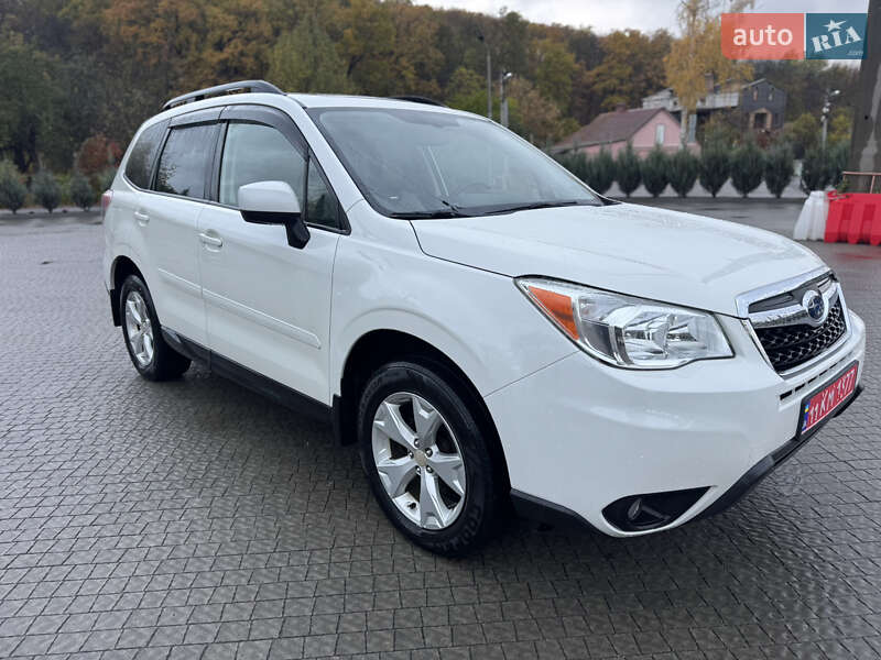 Внедорожник / Кроссовер Subaru Forester 2015 в Полтаве