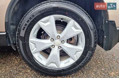 Позашляховик / Кросовер Subaru Forester 2014 в  фото 9 Позашляховик / Кросовер Subaru Forester 2014 в