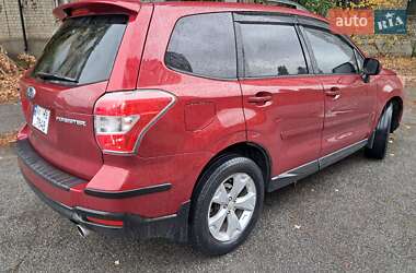 Внедорожник / Кроссовер Subaru Forester 2014 в 