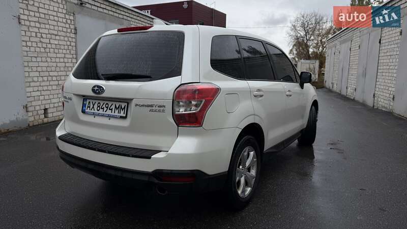 Внедорожник / Кроссовер Subaru Forester 2016 в Харькове