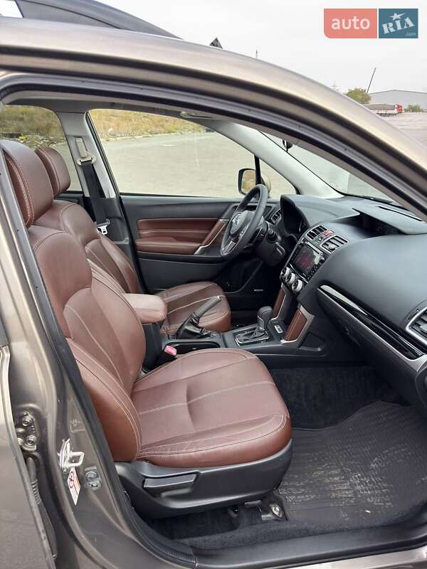 Позашляховик / Кросовер Subaru Forester 2017 в Дніпрі фото 15 Позашляховик / Кросовер Subaru Forester 2017 в Дніпрі