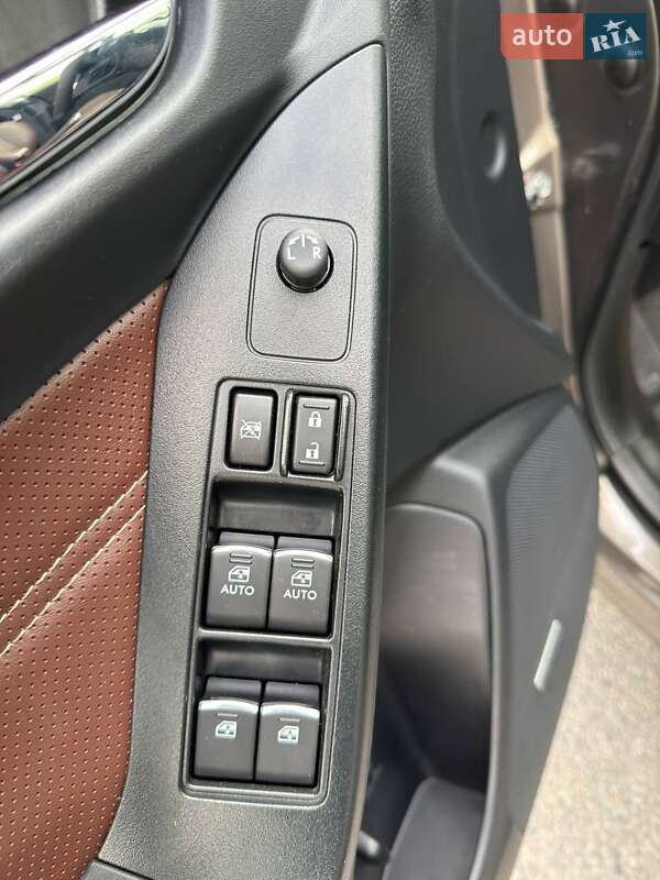 Позашляховик / Кросовер Subaru Forester 2017 в Дніпрі фото 18 Позашляховик / Кросовер Subaru Forester 2017 в Дніпрі