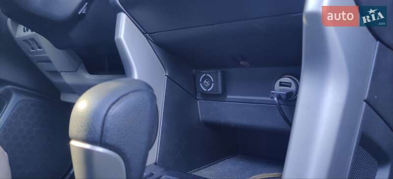 Позашляховик / Кросовер Subaru Forester 2013 в Дніпрі