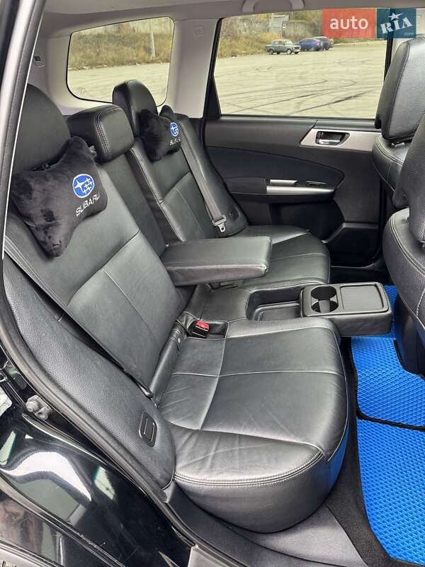 Внедорожник / Кроссовер Subaru Forester 2011 в Харькове