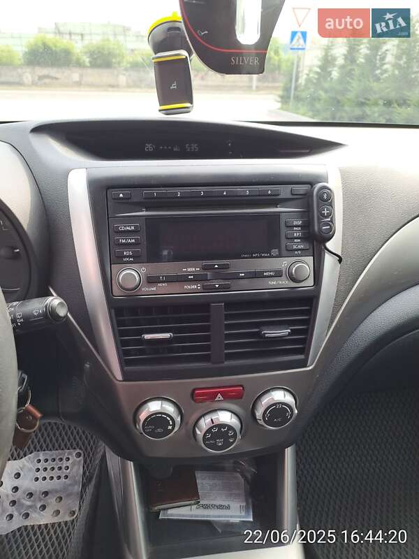 Внедорожник / Кроссовер Subaru Forester 2009 в Могилев-Подольске