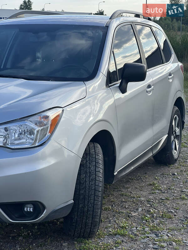 Позашляховик / Кросовер Subaru Forester 2016 в Львові фото 6 Позашляховик / Кросовер Subaru Forester 2016 в Львові