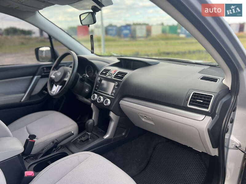 Позашляховик / Кросовер Subaru Forester 2016 в Львові фото 36 Позашляховик / Кросовер Subaru Forester 2016 в Львові