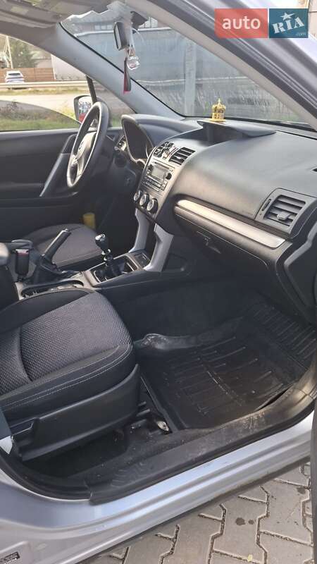 Внедорожник / Кроссовер Subaru Forester 2013 в Черновцах фото 4 Внедорожник / Кроссовер Subaru Forester 2013 в Черновцах