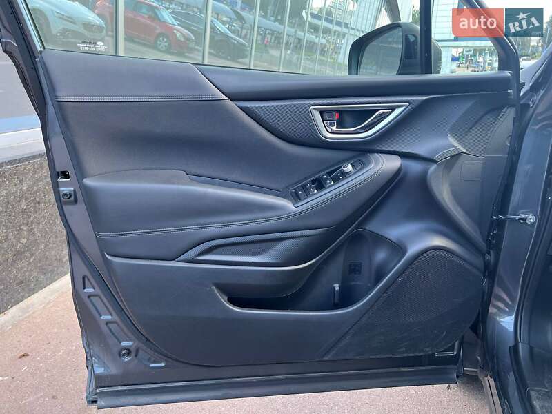 Позашляховик / Кросовер Subaru Forester 2020 в Києві фото 12 Позашляховик / Кросовер Subaru Forester 2020 в Києві