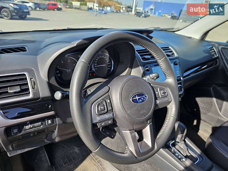 Внедорожник / Кроссовер Subaru Forester 2018 в Днепре