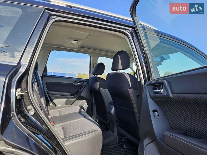 Внедорожник / Кроссовер Subaru Forester 2018 в Днепре