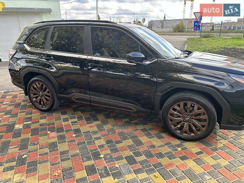 Внедорожник / Кроссовер Subaru Forester 2024 в Харькове