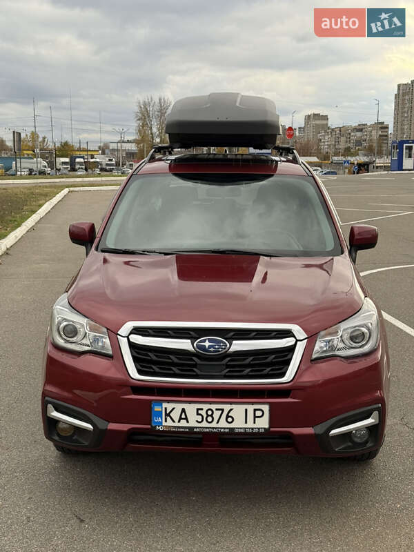 Внедорожник / Кроссовер Subaru Forester 2016 в Киеве